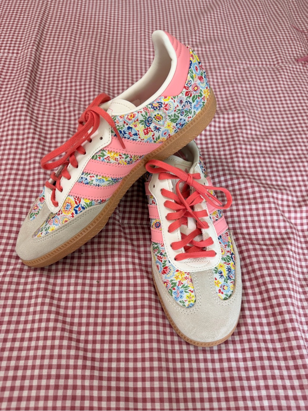 adidas Women’s Floral Pink Accent Sneakers - Picture 2 of 4